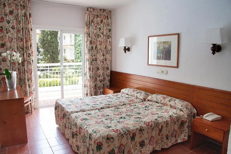 Hotel Villa Garbi Lloret de Mar 3*,